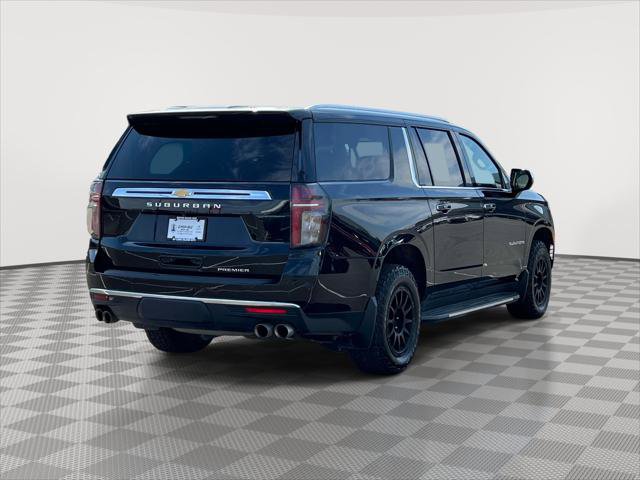 Used 2024 Chevrolet Suburban Premier AWD/4WD image 7