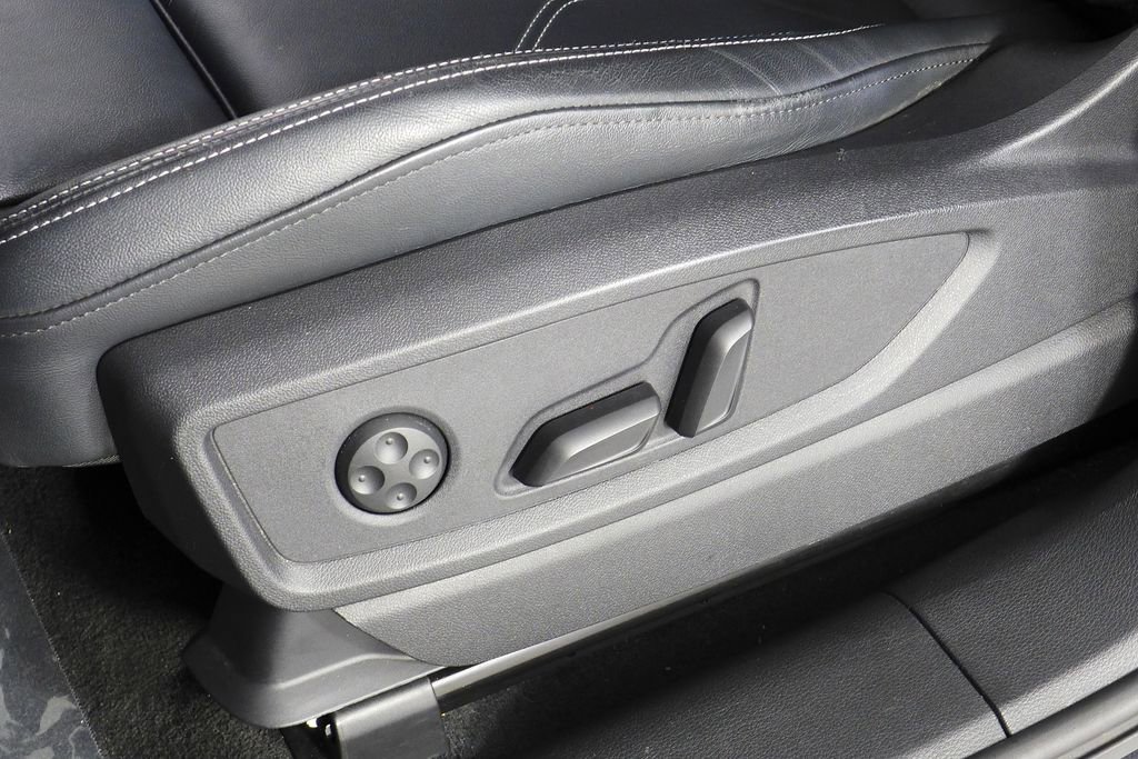 Used 2023 Audi Q5 2.0T Premium Plus w/ Premium Plus Package image 23