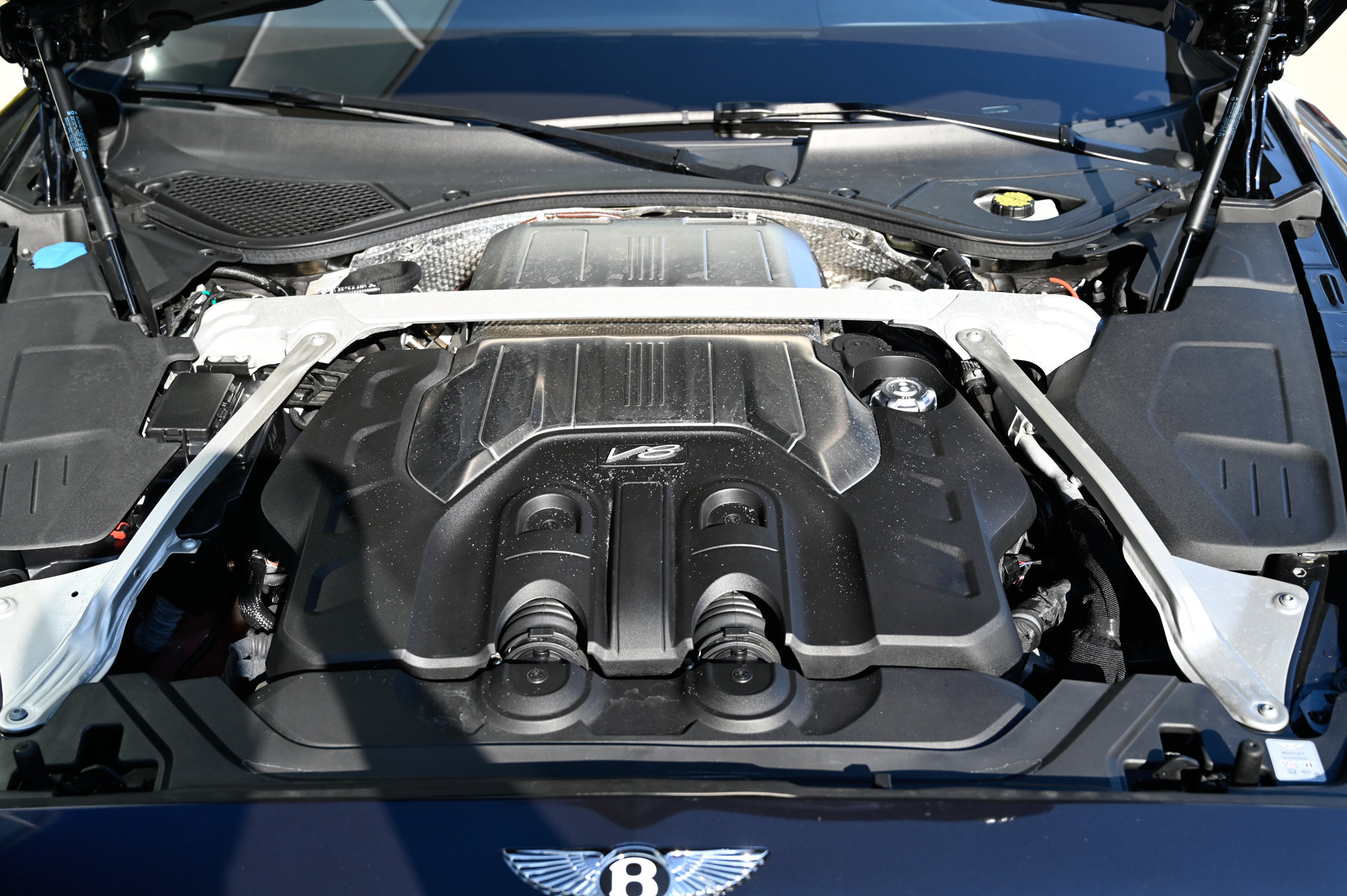 Used 2022 Bentley Flying Spur V8 AWD/4WD image 67