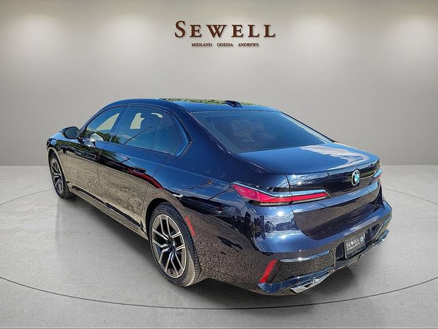 Used 2026 BMW 760i xDrive AWD/4WD image 3