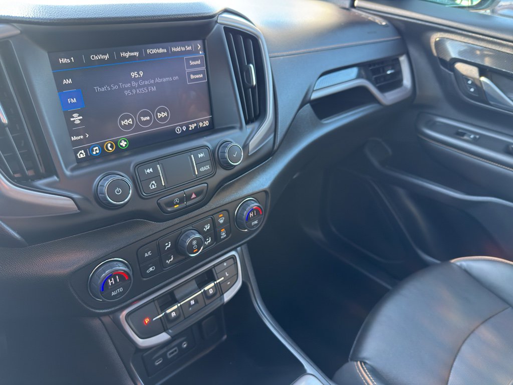 Used 2023 GMC Terrain AT4 w/ Tech Package image 21