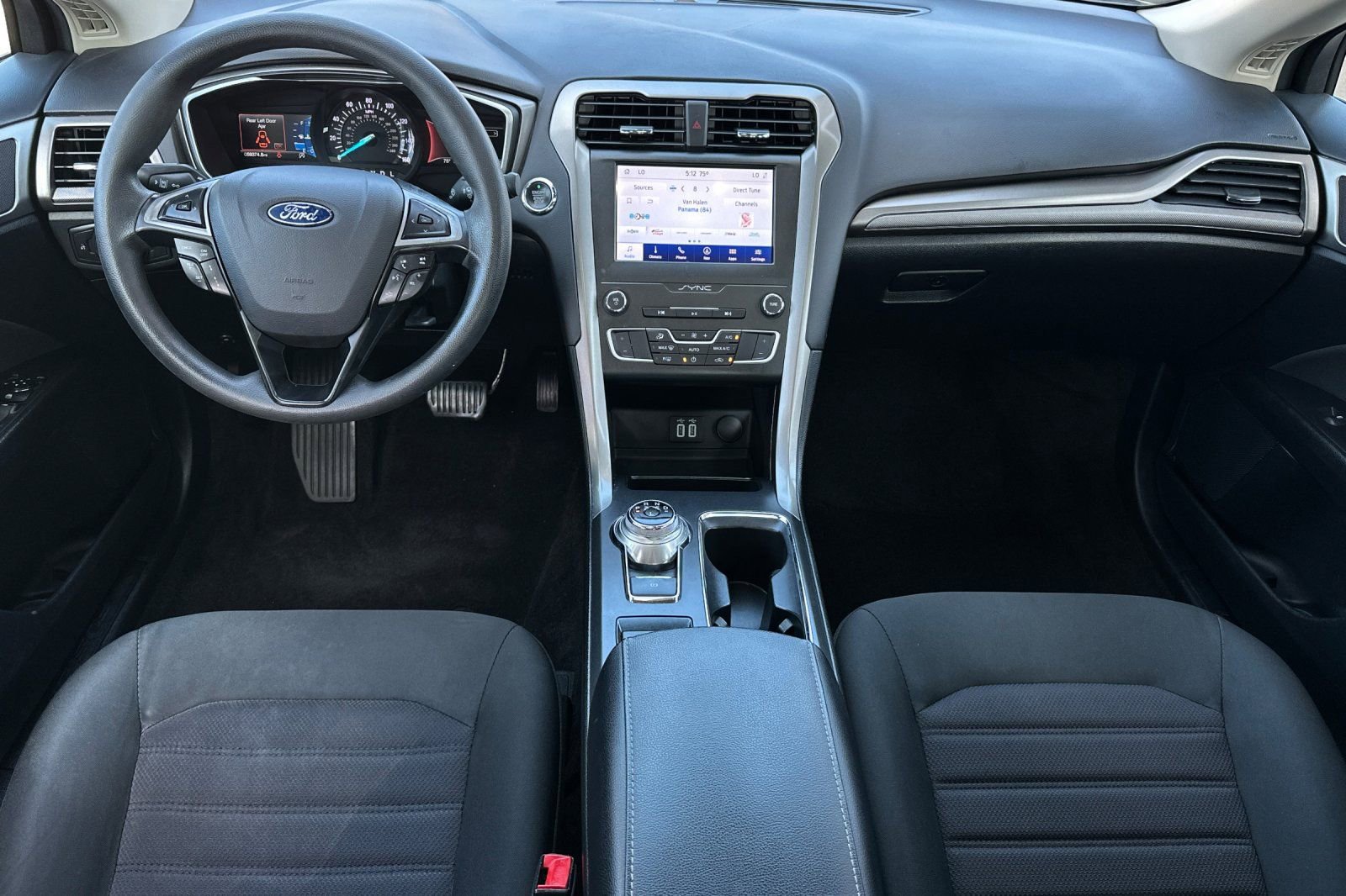 Certified 2020 Ford Fusion SE FWD image 12