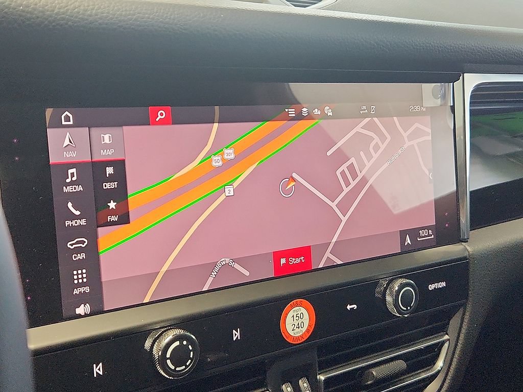 New 2026 Porsche Macan AWD/4WD image 17