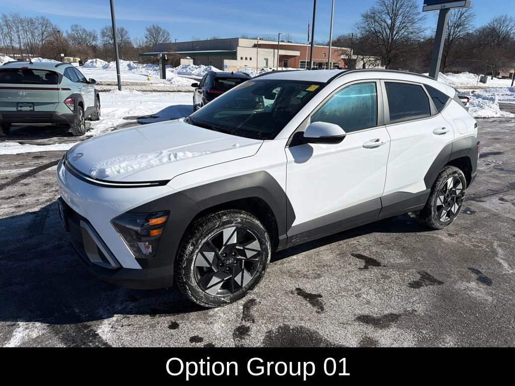 Used 2025 Hyundai Kona SEL image 7