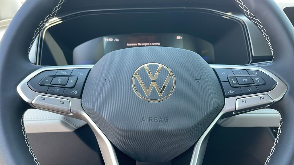 New 2025 Volkswagen Taos S image 22