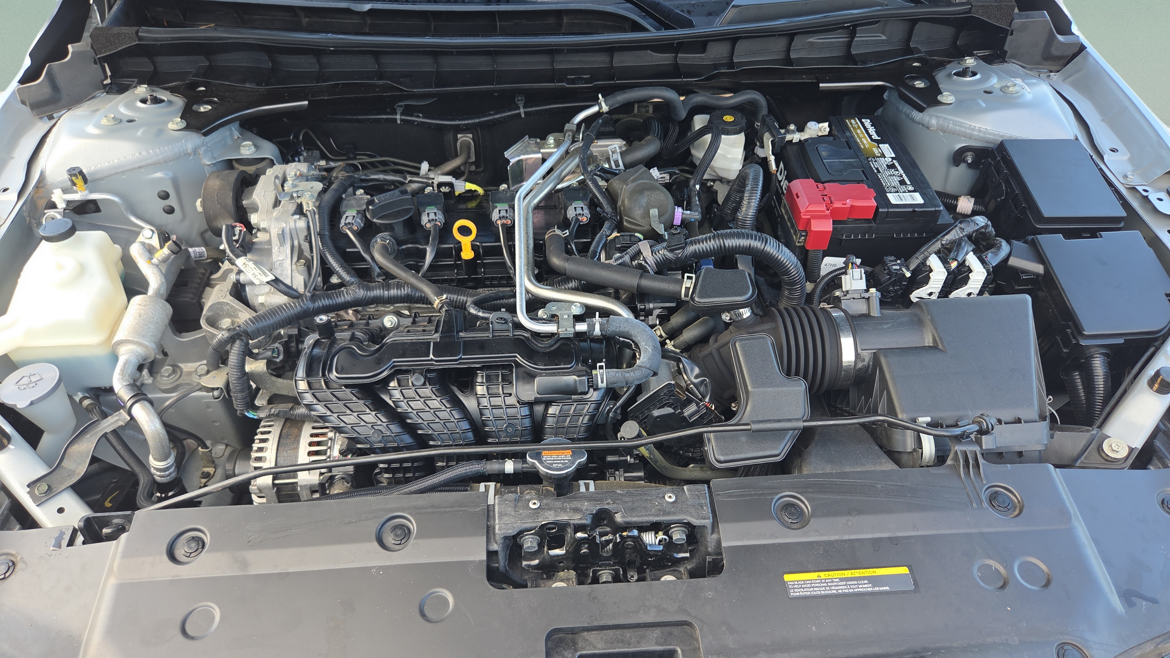 Used 2024 Nissan Altima 2.5 SR FWD image 17