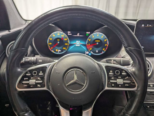 Used 2023 Mercedes-Benz GLC 300 4MATIC Coupe image 21