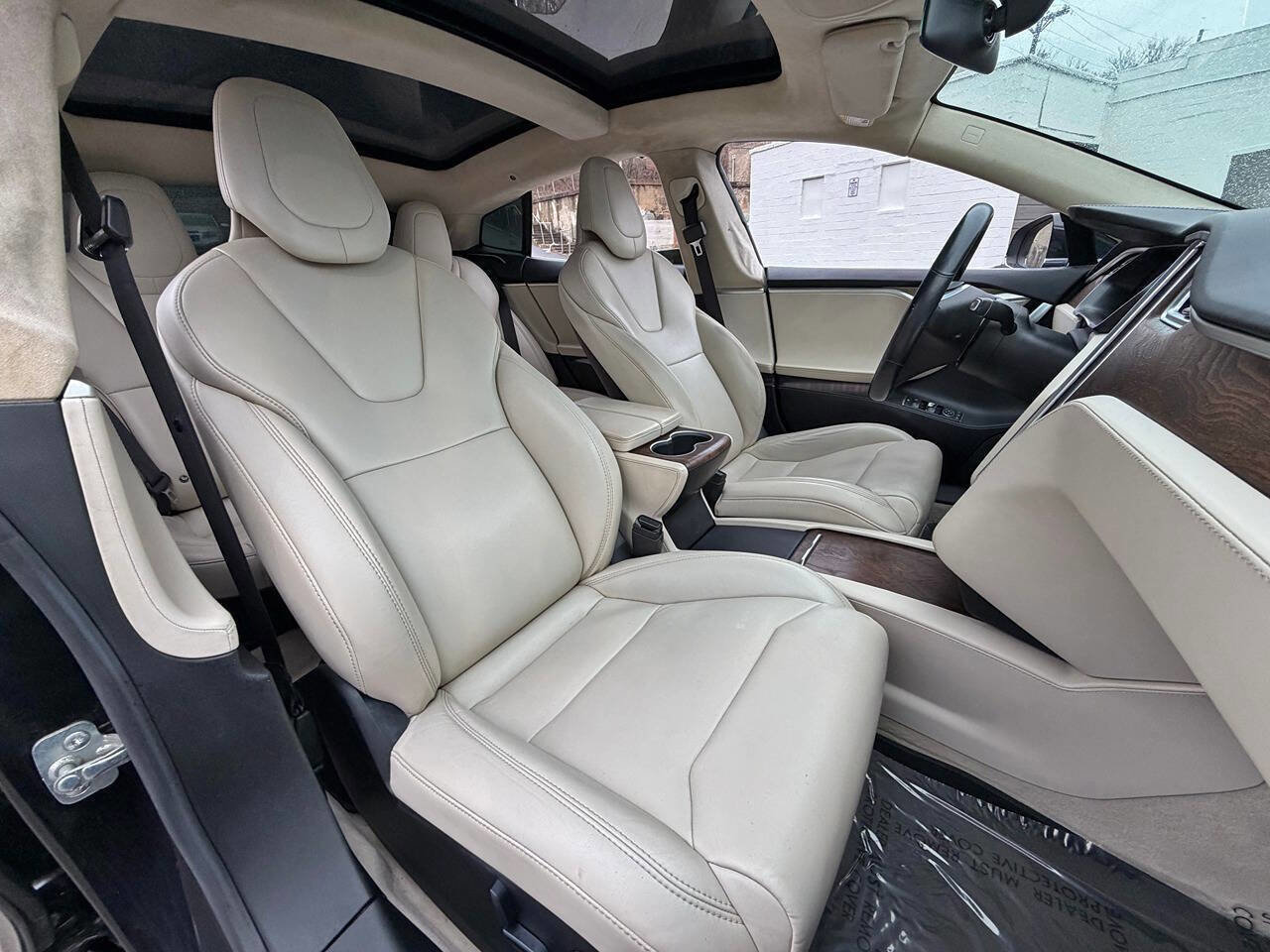 Used 2017 Tesla Model S 60 image 15