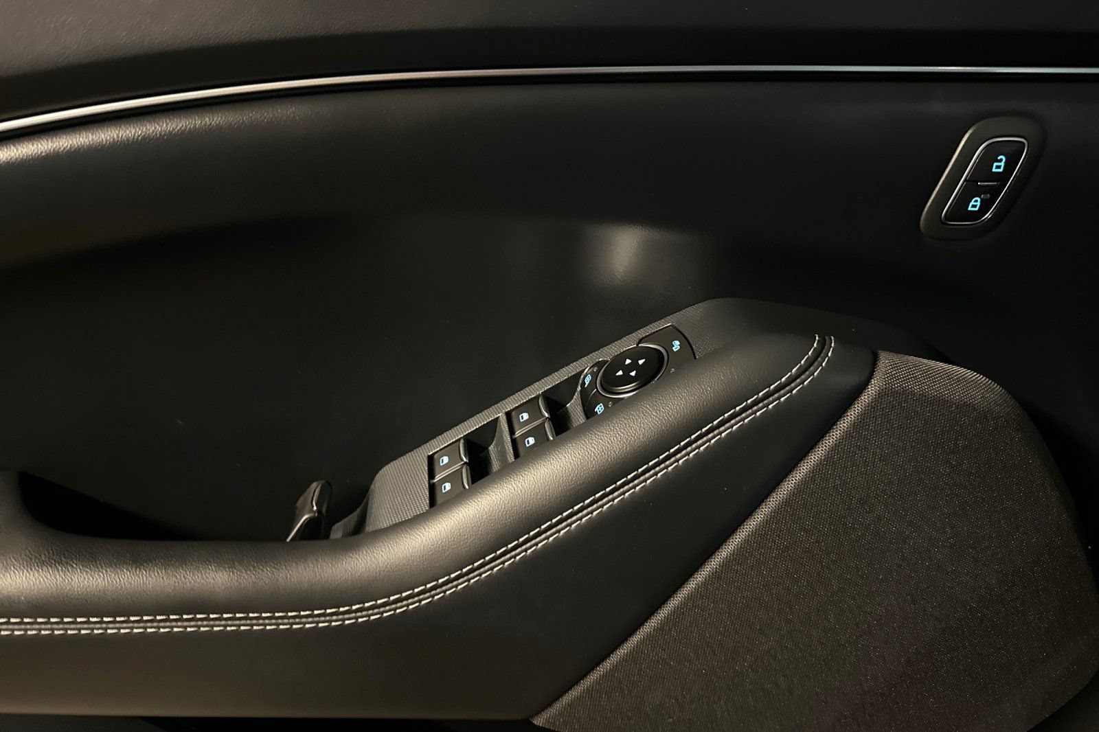 Used 2023 Ford Mustang Mach-E Select RWD image 11