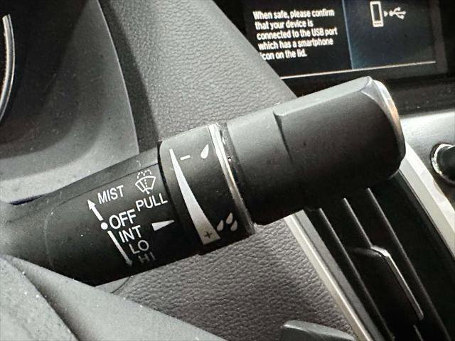 Used 2020 Acura TLX image 29