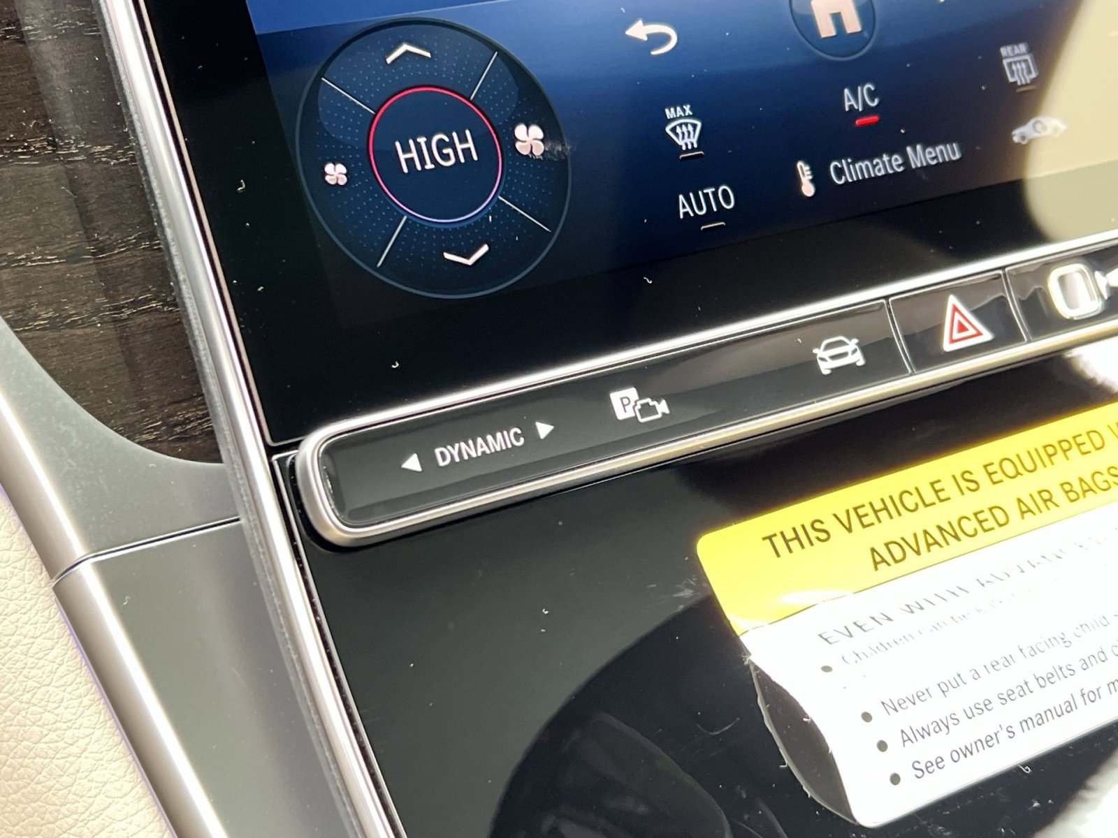 New 2026 Mercedes-Benz GLC 300 4MATIC image 32