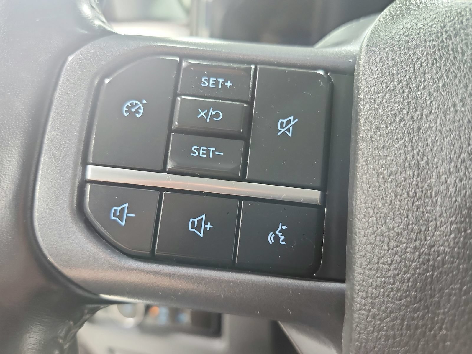 Used 2023 Ford F250 Lariat w/ Chrome Package AWD/4WD image 27