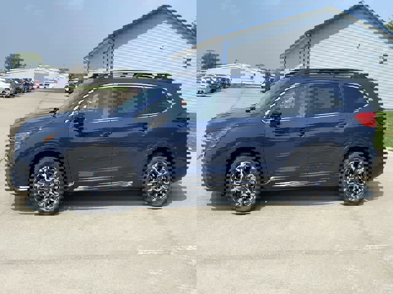 New 2025 Subaru Ascent Limited image 3
