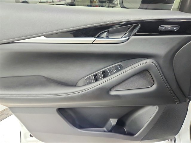 Used 2025 INFINITI QX60 Pure image 37