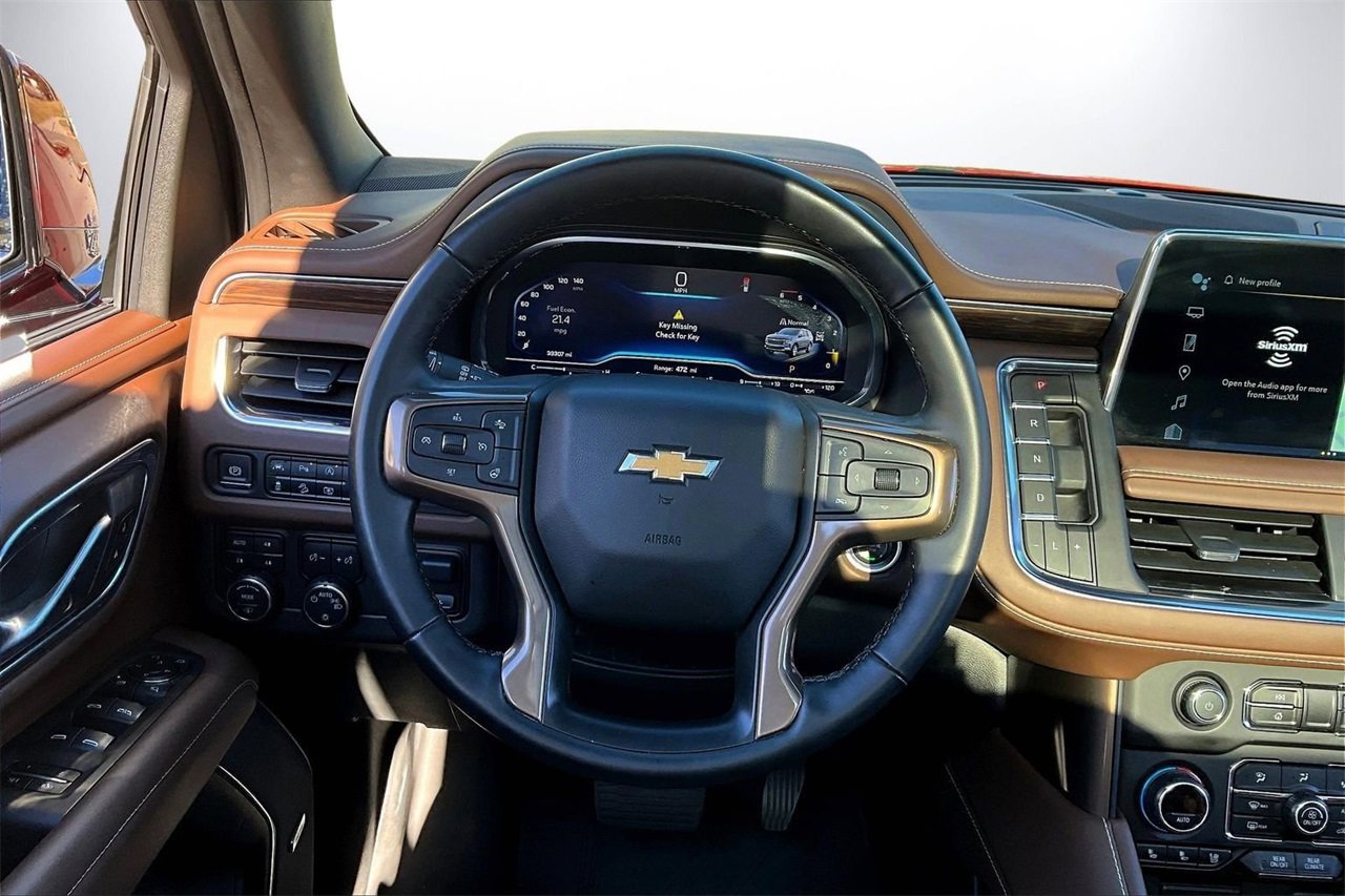 Used 2024 Chevrolet Suburban High Country image 10