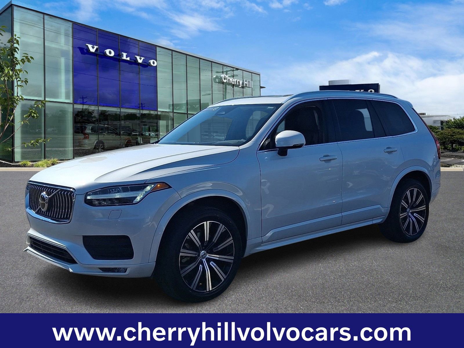 Certified 2023 Volvo XC90 B6 Core w/ Climate Package image 3