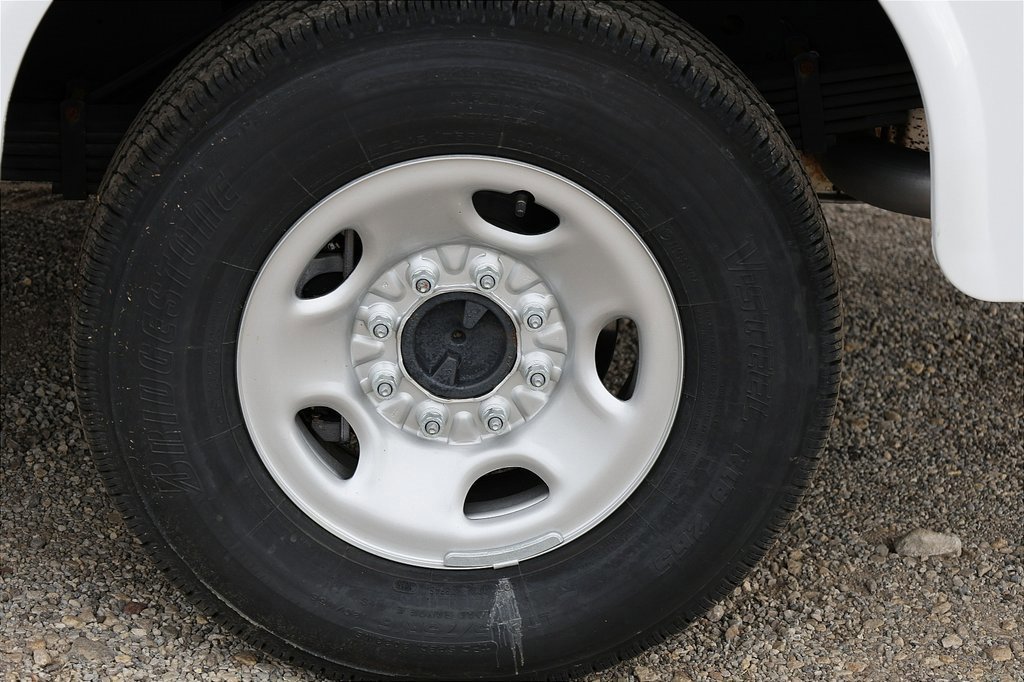 New 2025 Chevrolet Express 3500 w/ Power Convenience Package image 3