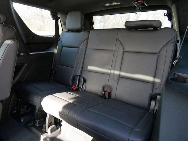 Used 2023 Chevrolet Tahoe Z71 w/ Luxury Package image 10