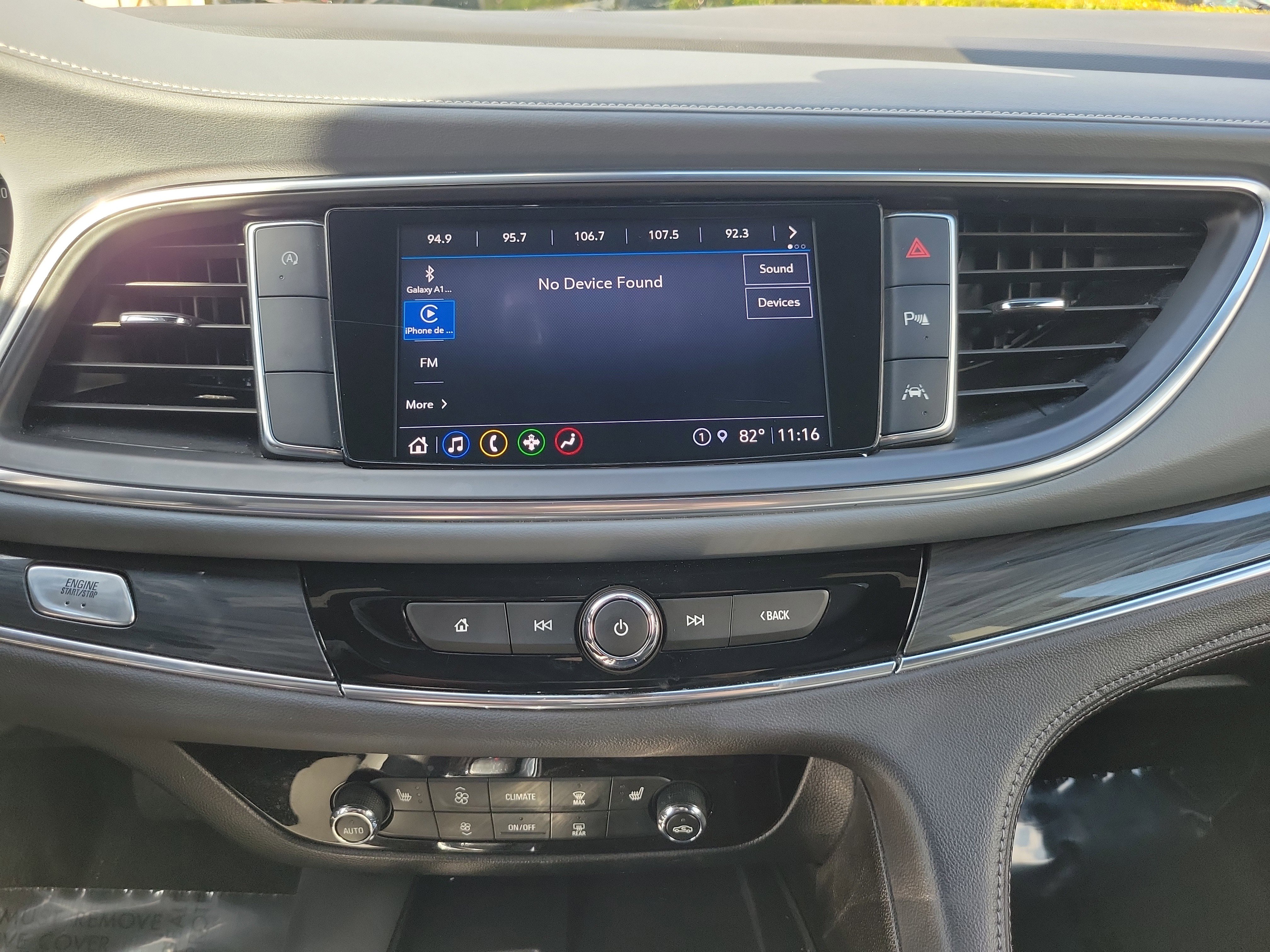 Used 2023 Buick Enclave Essence image 22