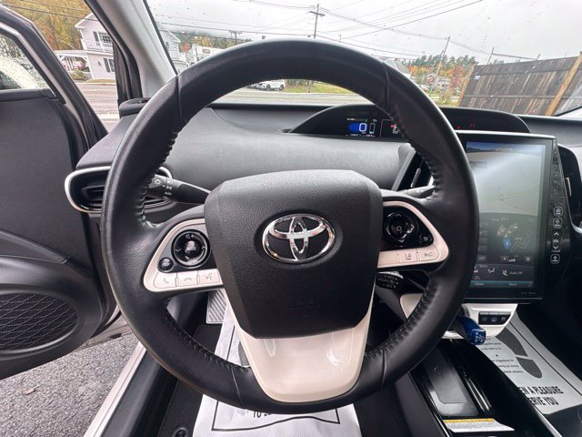 Used 2018 Toyota Prius Prime Premium w/ Carpet Mat Package FWD image 17