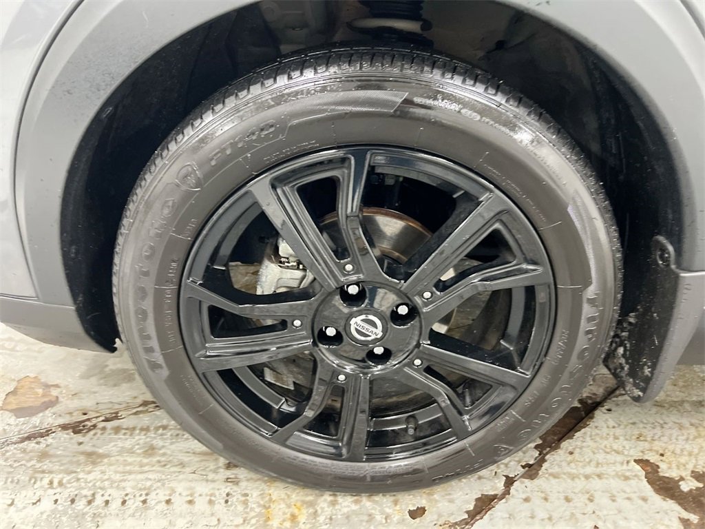 Used 2020 Nissan Kicks SR image 24