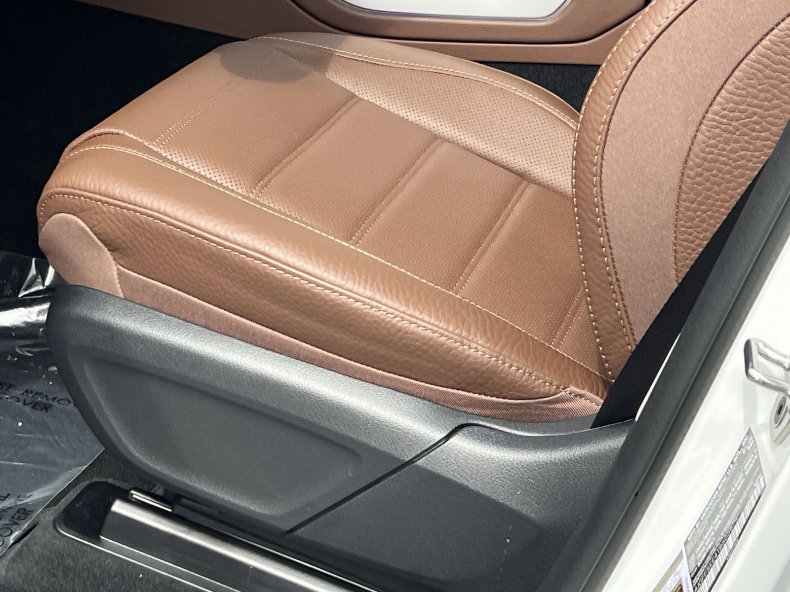 New 2026 Mercedes-Benz GLS 450 4MATIC image 12