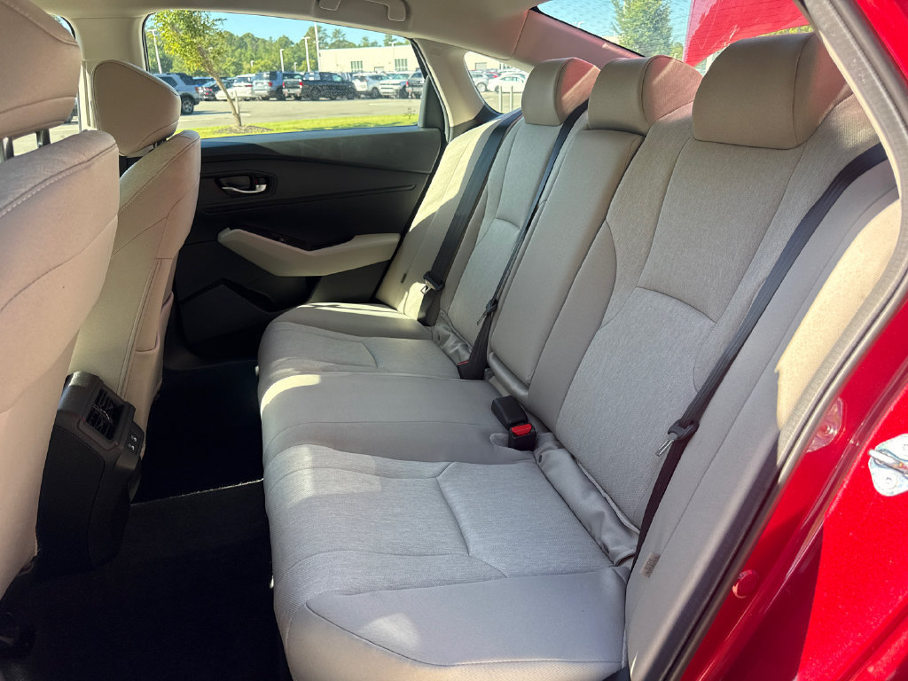 Certified 2026 Honda Accord LX image 32