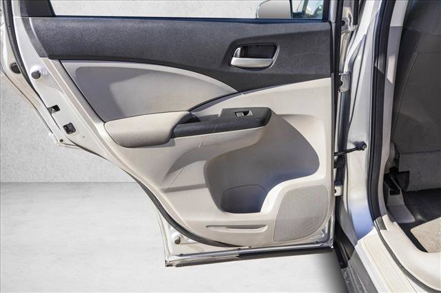 Used 2014 Honda CR-V LX image 21