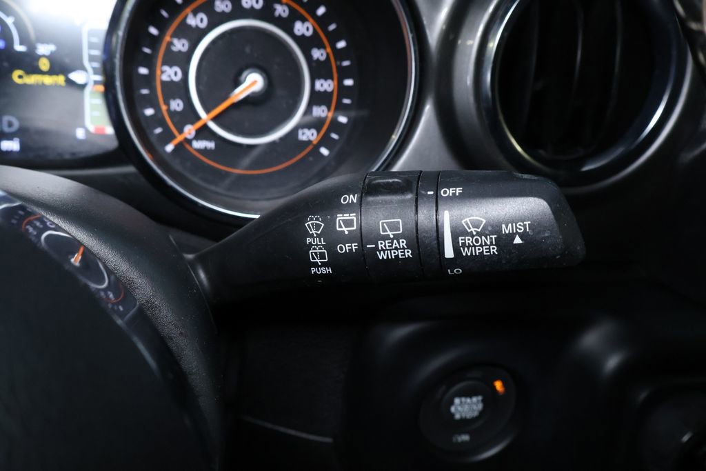 Used 2021 Jeep Wrangler Unlimited Sahara AWD/4WD image 23