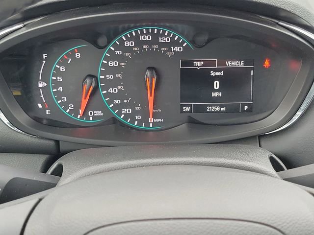 Certified 2022 Chevrolet Trax LT w/ LT Convenience Package image 8
