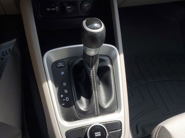 Used 2020 Hyundai Venue SEL w/ Convenience Package image 30