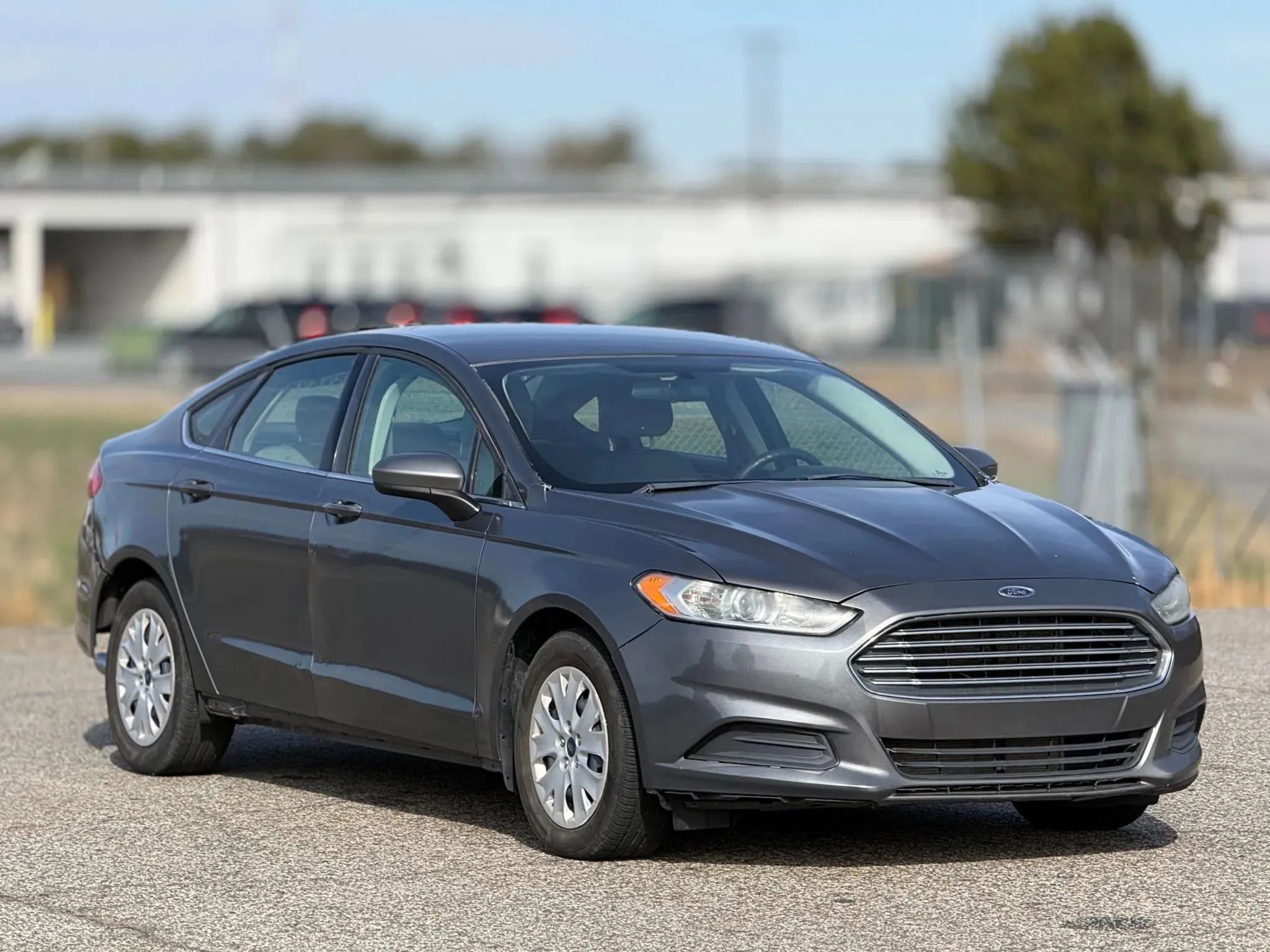 Used 2014 Ford Fusion S image 1