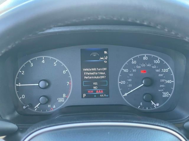 Used 2023 Toyota Corolla Cross LE w/ Moonroof Package AWD/4WD image 15