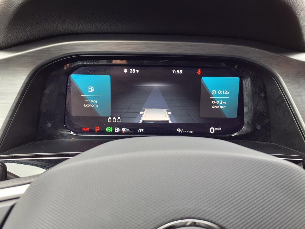 Used 2025 Volkswagen Atlas Cross Sport SE image 14