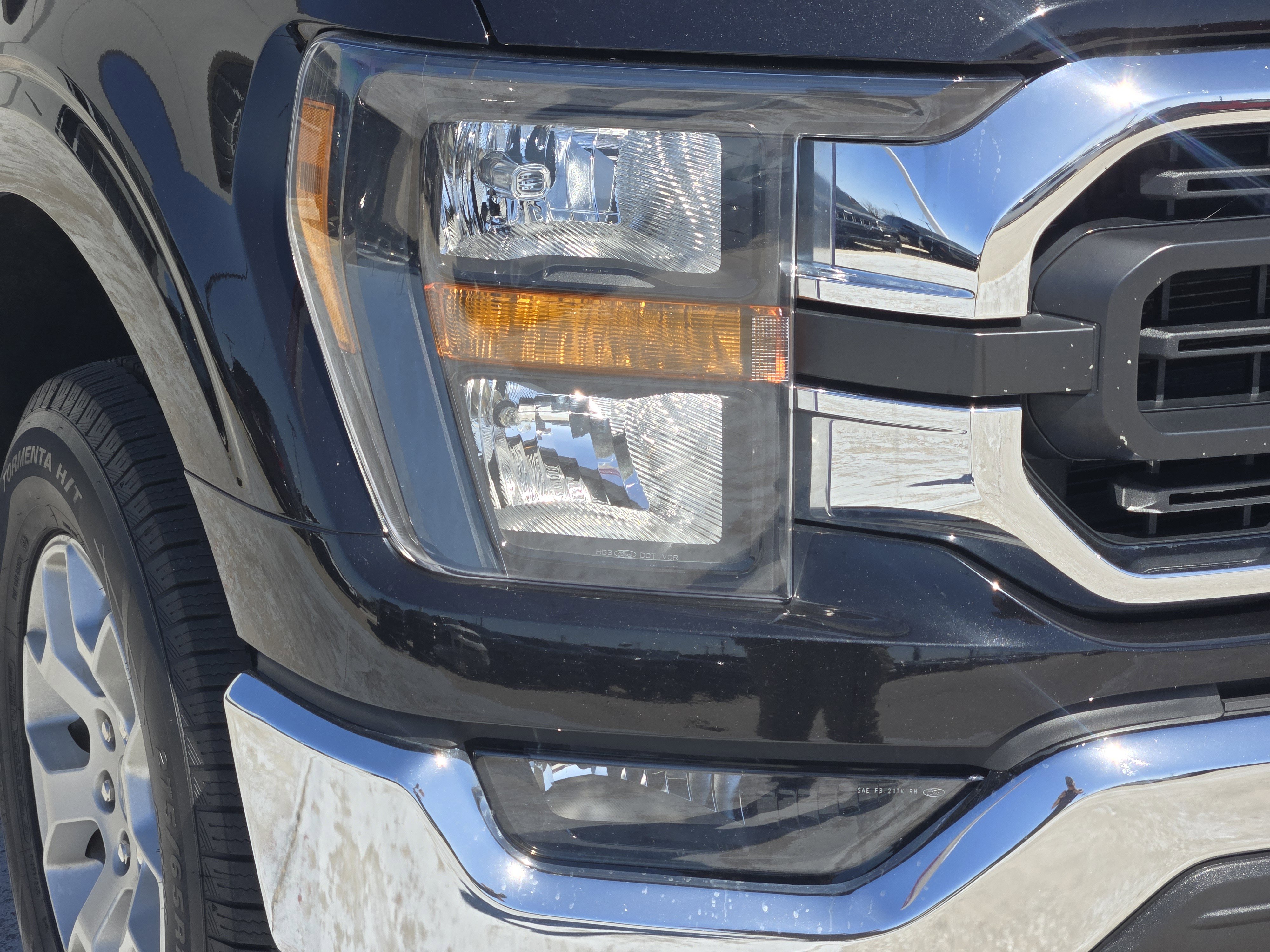 Used 2023 Ford F150 XLT image 10