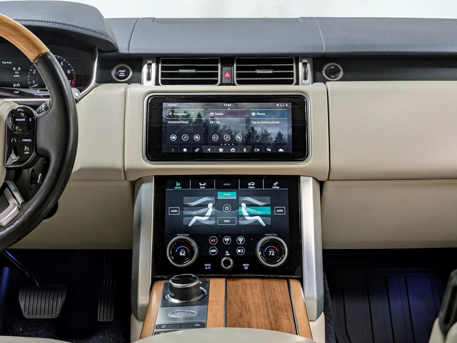 Used 2020 Land Rover Range Rover HSE AWD/4WD image 24