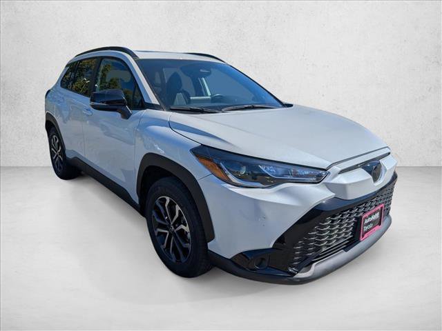 Certified 2025 Toyota Corolla Cross AWD Hybrid w/ Moonroof Package image 3