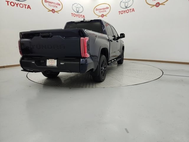 Used 2025 Toyota Tundra Limited AWD/4WD image 8