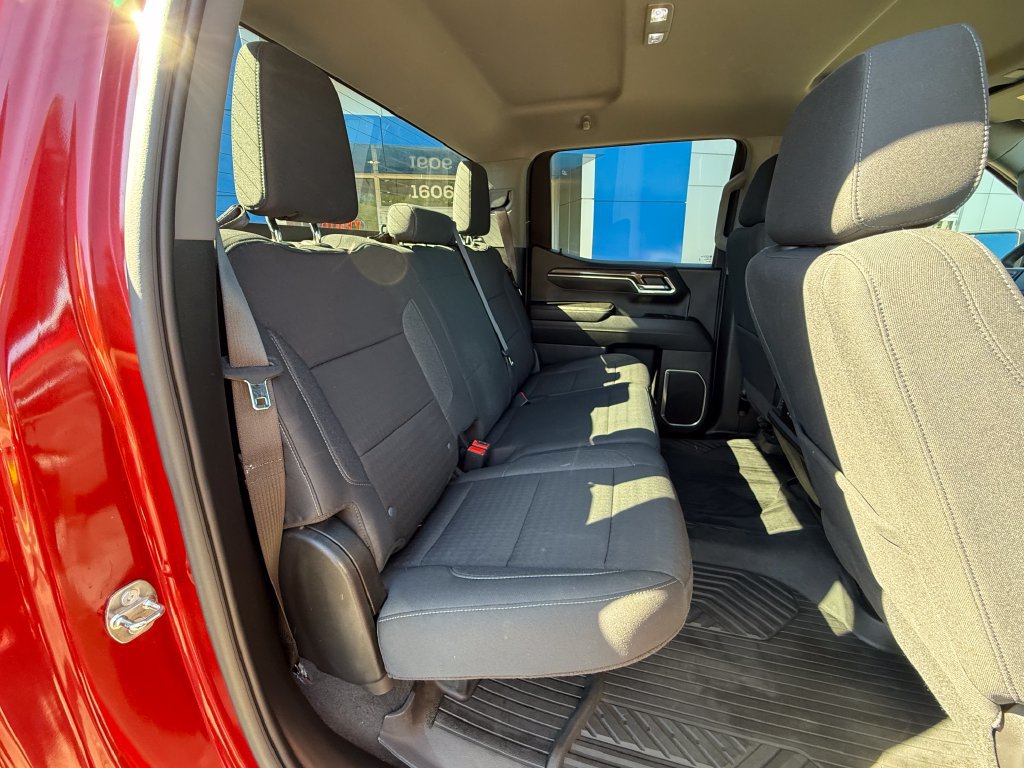 Certified 2024 Chevrolet Silverado 1500 RST AWD/4WD image 26