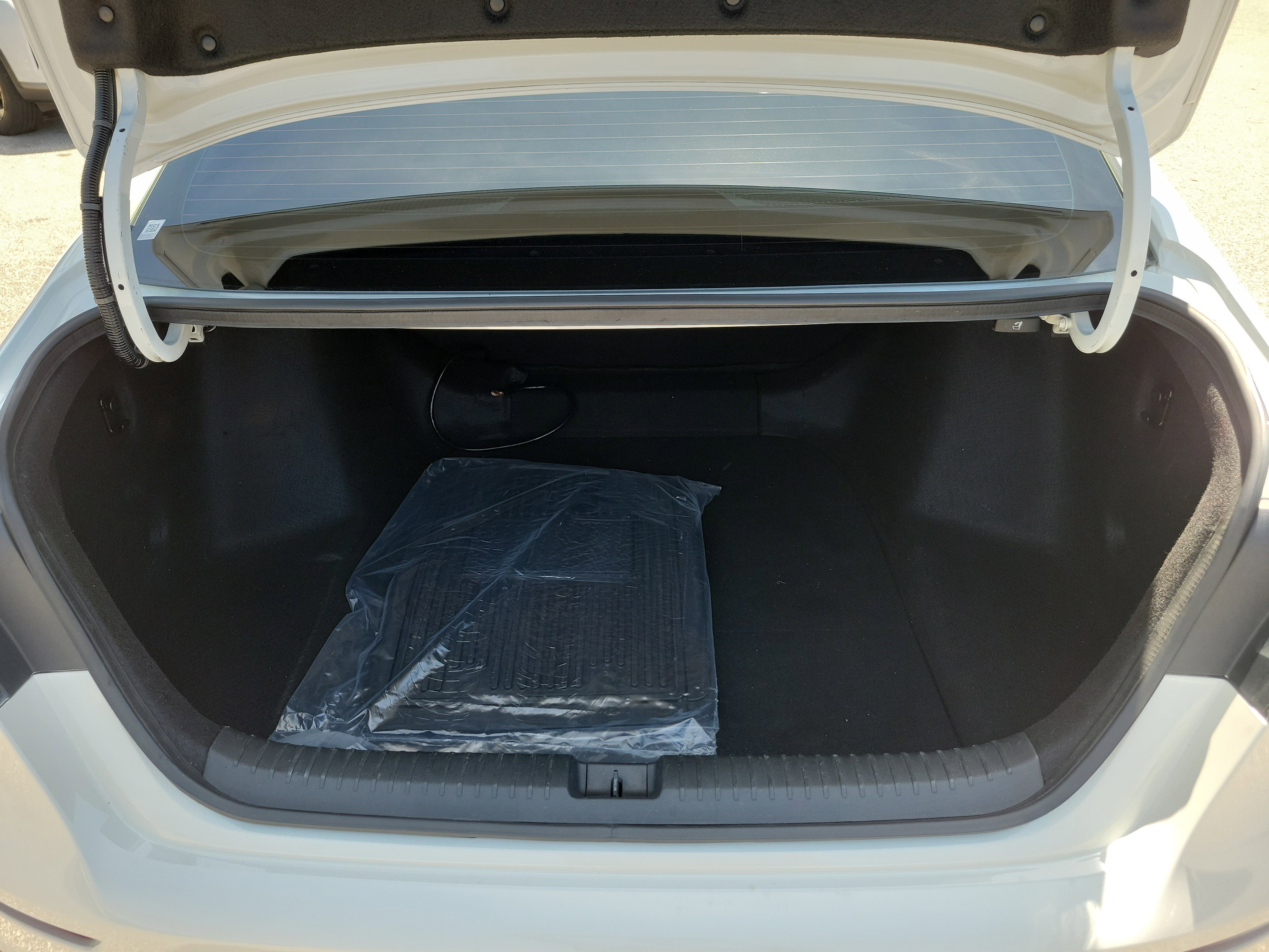 Used 2023 Honda Accord LX image 10