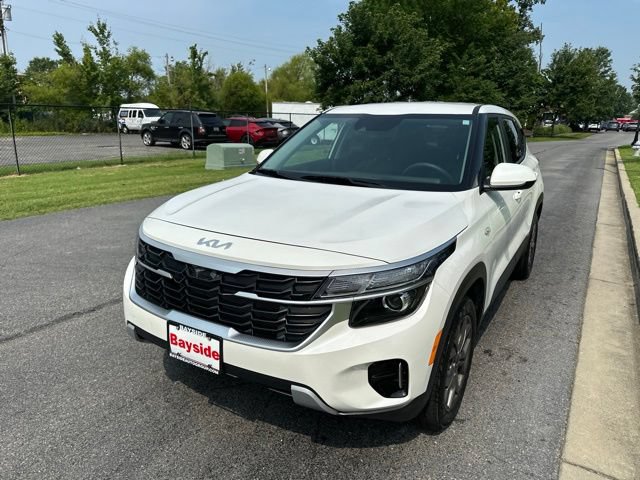 Certified 2024 Kia Seltos LX AWD/4WD image 6