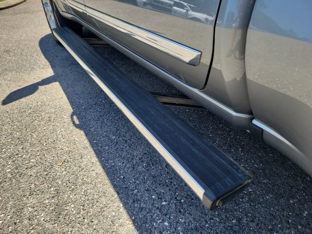 Certified 2025 Chevrolet Silverado 1500 High Country w/ High Country Premium Package AWD/4WD image 19