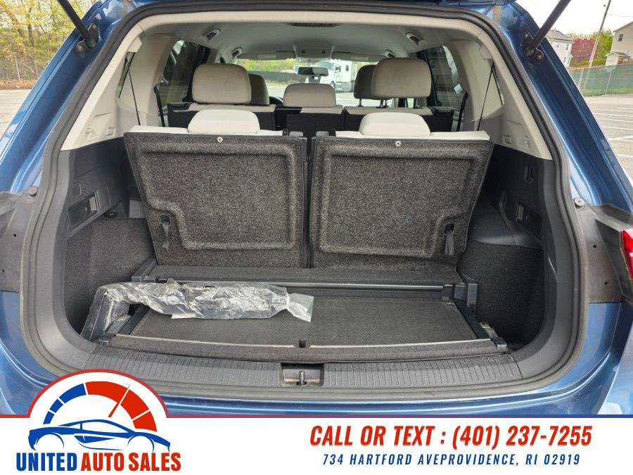Used 2018 Volkswagen Tiguan S FWD image 11