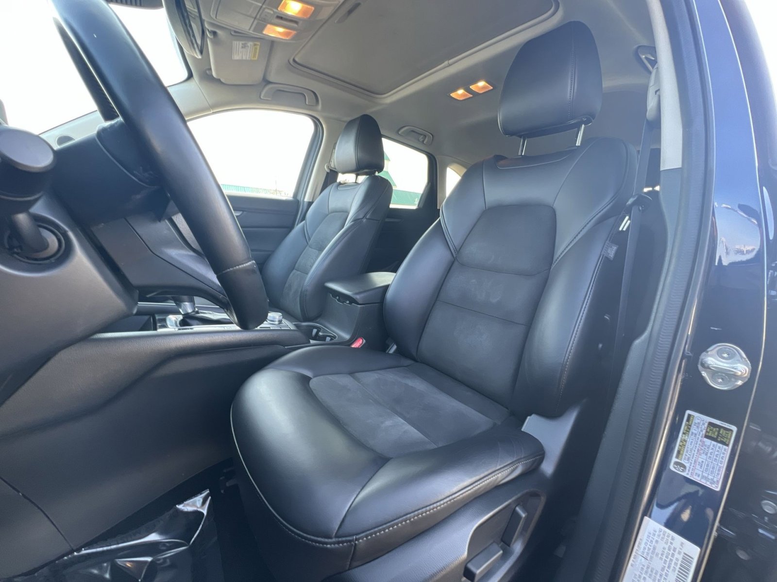 Used 2020 MAZDA CX-5 Touring image 13