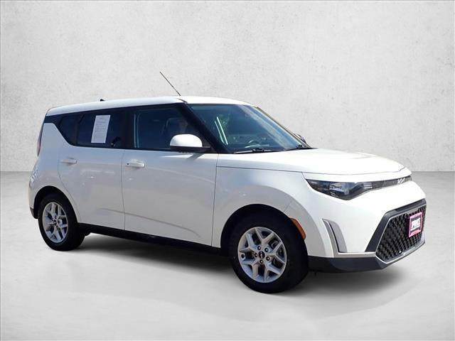 Used 2023 Kia Soul S FWD image 6