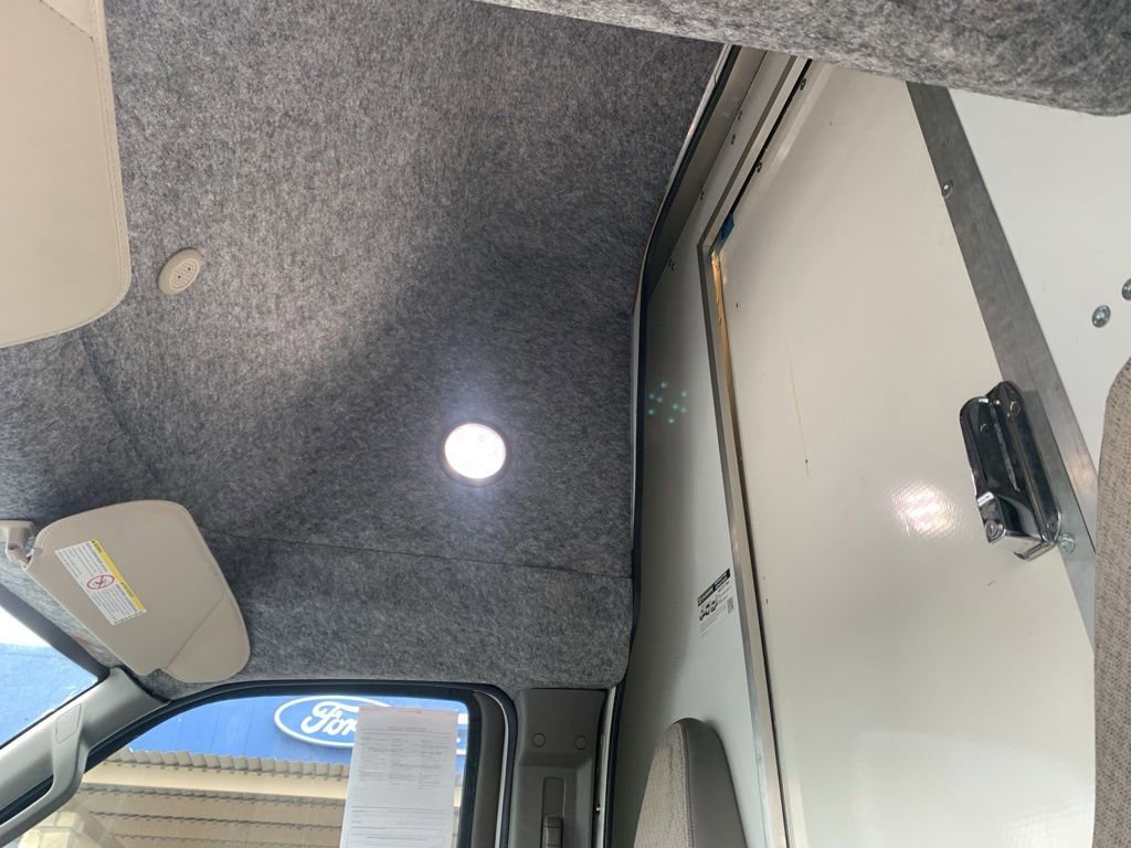 Used 2021 Chevrolet Express 3500 w/ Power Convenience Package RWD image 18