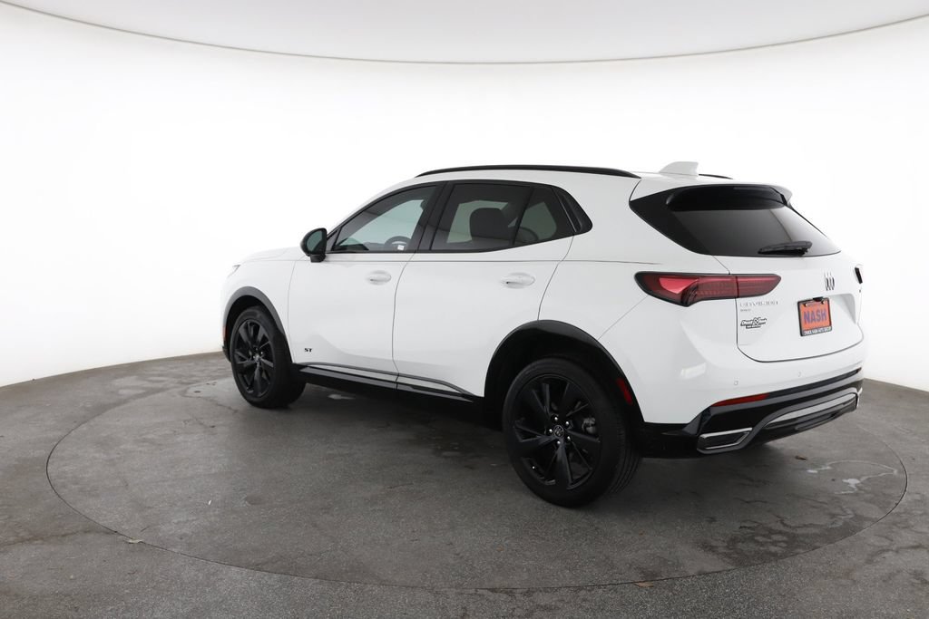 Used 2024 Buick Envision Sport Touring AWD/4WD image 9