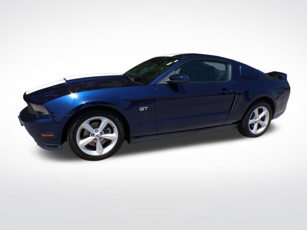 Used 2010 Ford Mustang GT RWD image 3