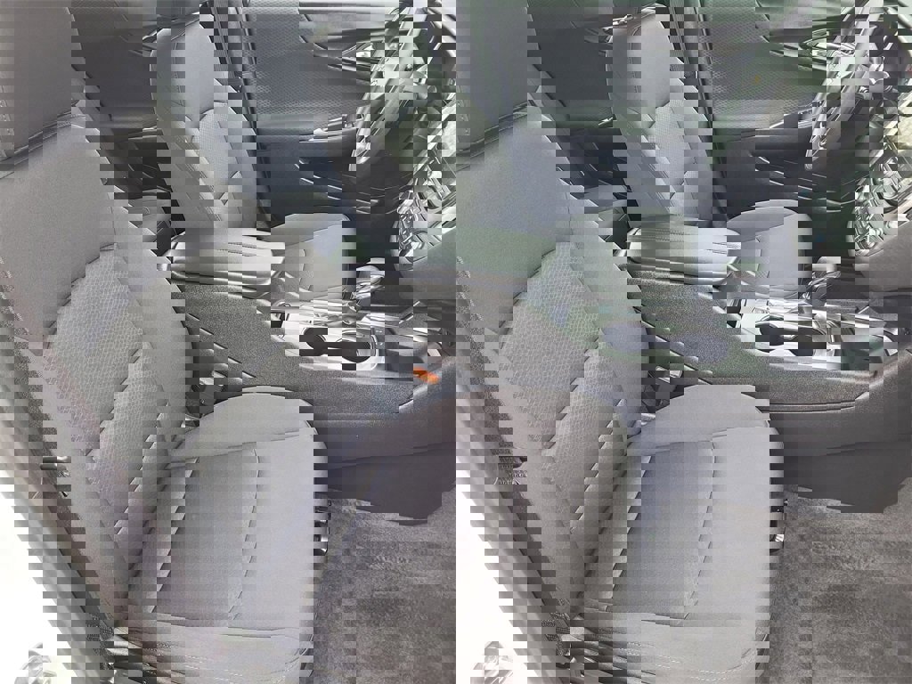 Certified 2025 Chevrolet Malibu LT image 17