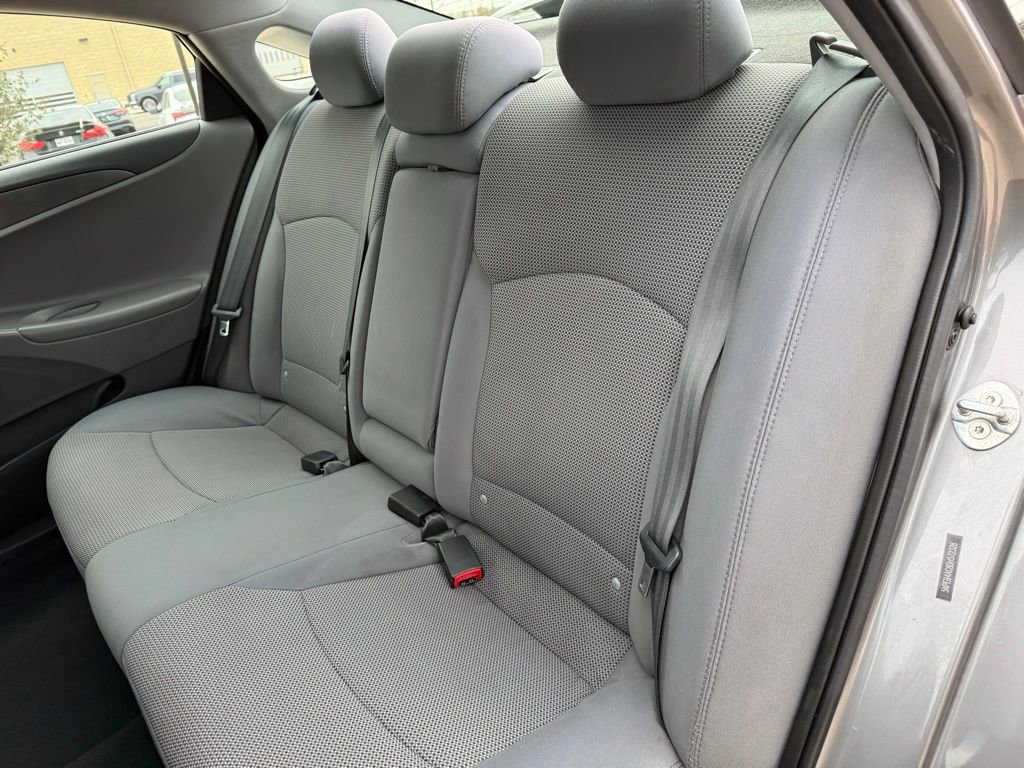 Used 2013 Hyundai Sonata GLS image 22